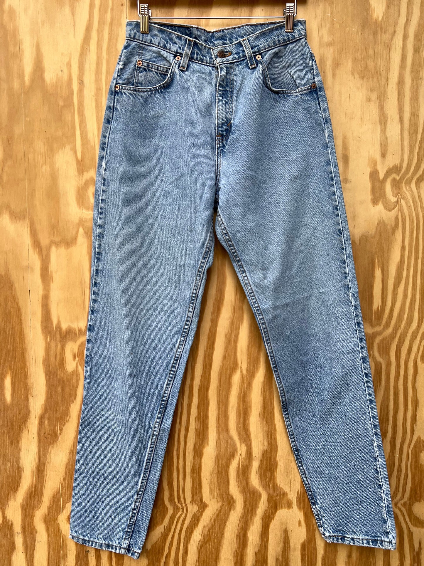 Women’s Vintage 962 Levi’s Orange Tab relaxed fit Size 9