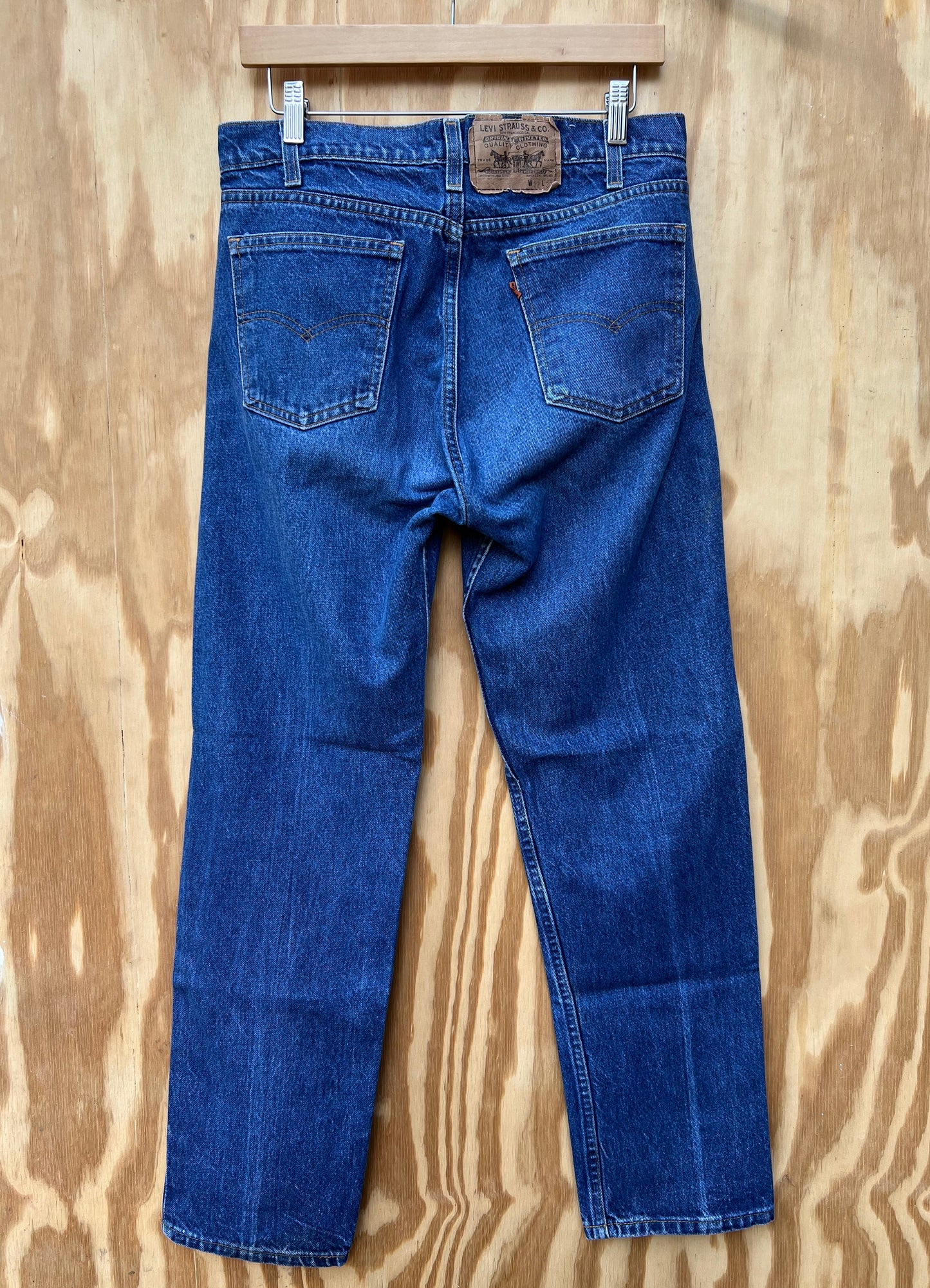 Vintage 90s Levi’s 560 loose fit tapered leg size 32x30 30x30