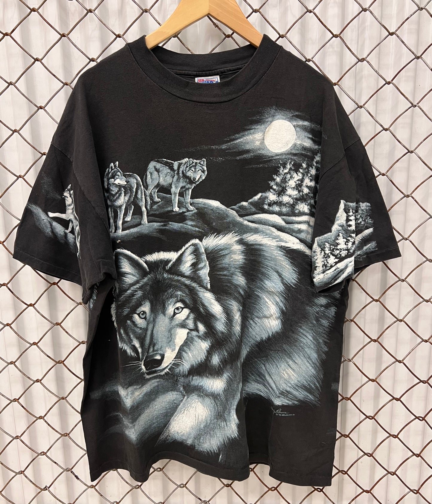 Vintage 1994 Nature Wolf Shirt