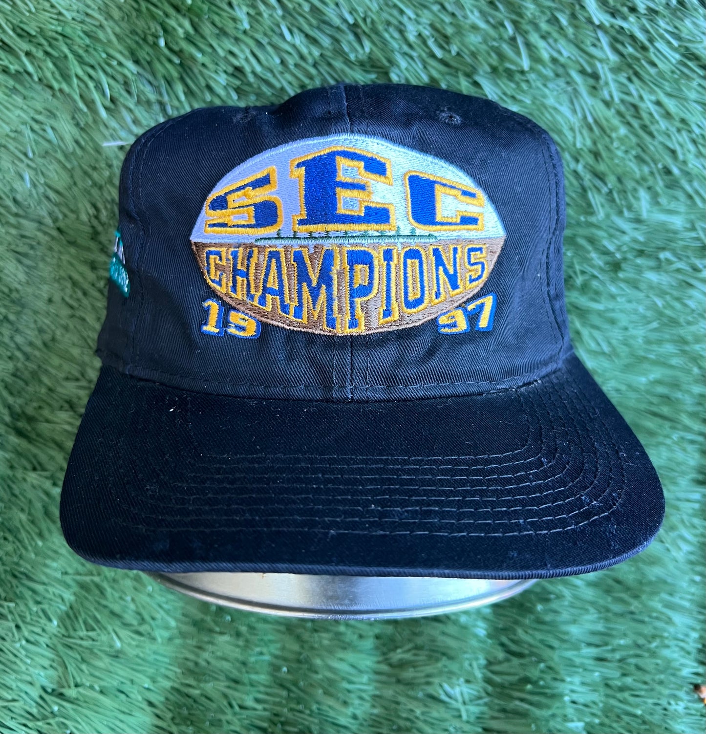Vintage 1997 SEC Championship Snap Back Hat