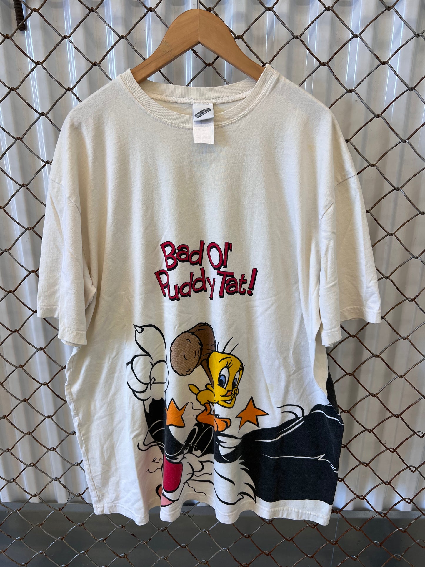 Vintage 90's Tweety Bird Looney Tunes Shirt